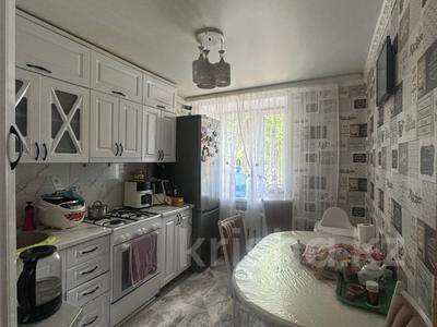 4-комнатная квартира · 72.6 м² · 1/9 этаж, мкр Юго-Восток, Республики 18 за 27.6 млн ₸ в Караганде, Казыбек би р-н