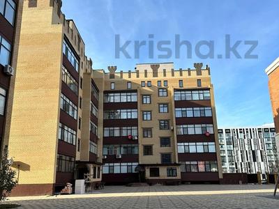 3-комнатная квартира · 137 м² · 1/5 этаж, мкр. Алтын орда 51Б — ЖК Времена Года за 63 млн 〒 в Актобе