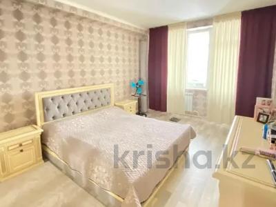 3-бөлмелі пәтер · 84 м² · 8/9 қабат, Есенберлина 6, бағасы: 36 млн ₸ в Усть-Каменогорске