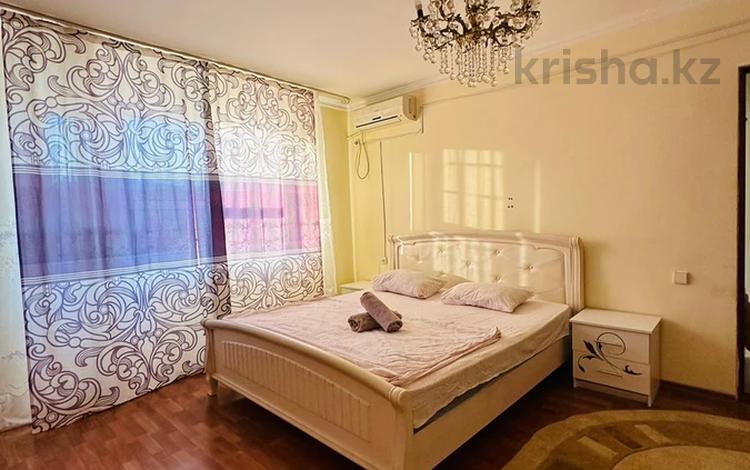 1-бөлмелі пәтер · 100 м² · 4/5 қабат, мкр Центральный, Сырым Датова 12, бағасы: 9 000 〒 в Атырау — фото 2