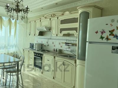 4-комнатная квартира · 170 м² · 10/25 этаж, мкр 11 112 — Керуен Сити за 480 000 〒 в Актобе