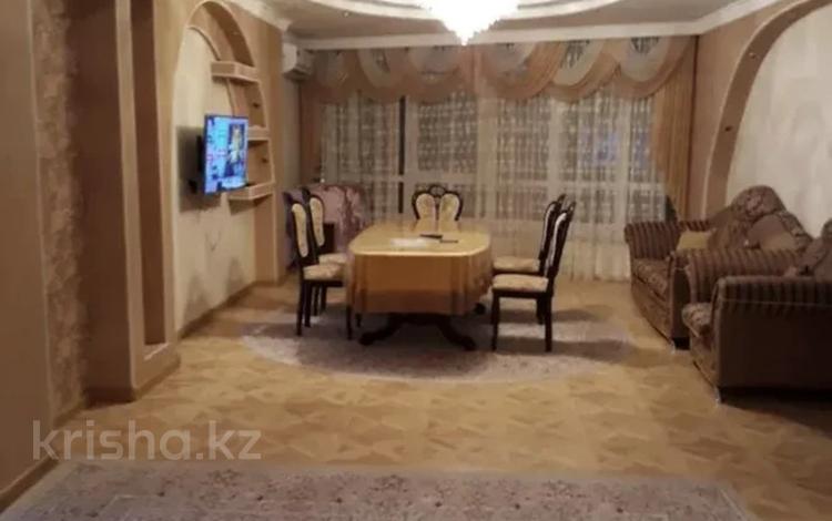4-бөлмелі пәтер · 170 м² · 10/25 қабат, мкр 11 112 — Керуен Сити, бағасы: 480 000 〒 в Актобе — фото 33