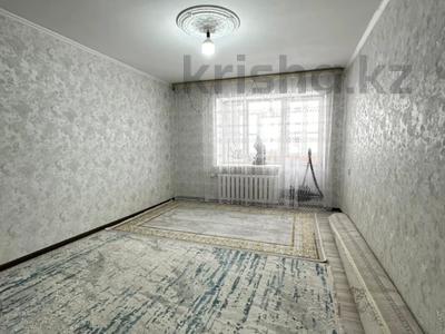 2-бөлмелі пәтер · 50 м² · 1/5 қабат, Шевченко, бағасы: 10 млн ₸ в Актобе, мкр Гормолзавод
