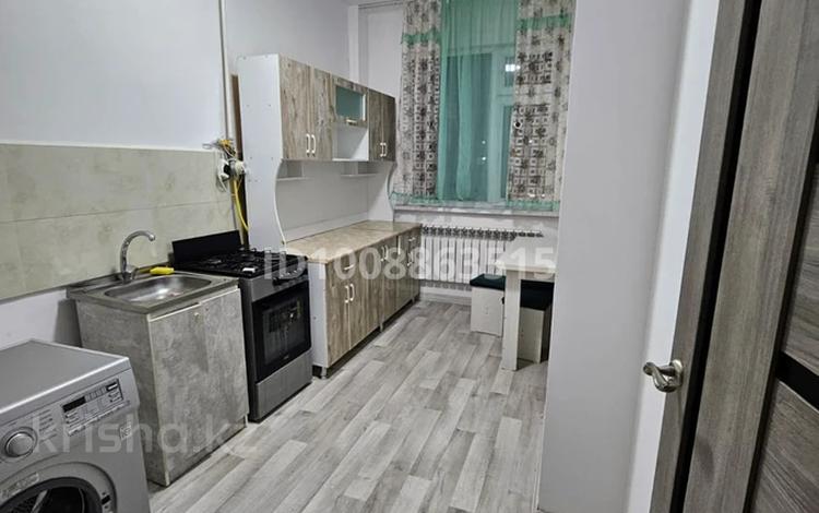 1-бөлмелі пәтер · 34 м² · 3/5 қабат, мкр Улы Дала 997, бағасы: 11.5 млн ₸ в Таразе — фото 2