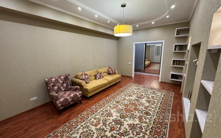 2-комнатная квартира · 76 м² · 12/13 этаж, Розыбакиева — Радостовца за 350 000 ₸ в Алматы, Бостандыкский р-н — фото 8