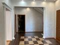 Отдельный дом · 6 комнат · 280 м² · 5 сот., Короленко 57/1 за 95 млн 〒 в Уральске — фото 3