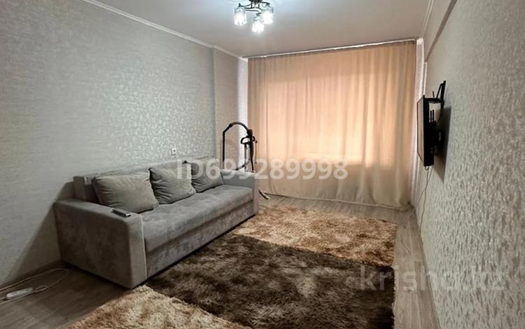 1-комнатная квартира · 34 м² · 3/6 этаж, Сатпаева 15 за 150 000 ₸ в Усть-Каменогорске — фото 2