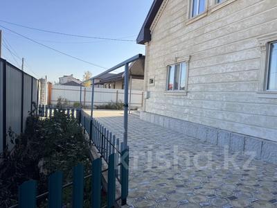 Отдельный дом · 5 комнат · 200 м² · 10 сот., мкр Кунгей за 79 млн 〒 в Караганде, Казыбек би р-н