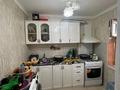 3-бөлмелі пәтер · 64 м² · 2/4 қабат, 2 мкр Шұғыла ш/а 7 — 2 мектеп 12 мектеп Сәуле балабақша Дана супермаркет Дина супермаркет, бағасы: 13 млн ₸ в Жанаозен — фото 3