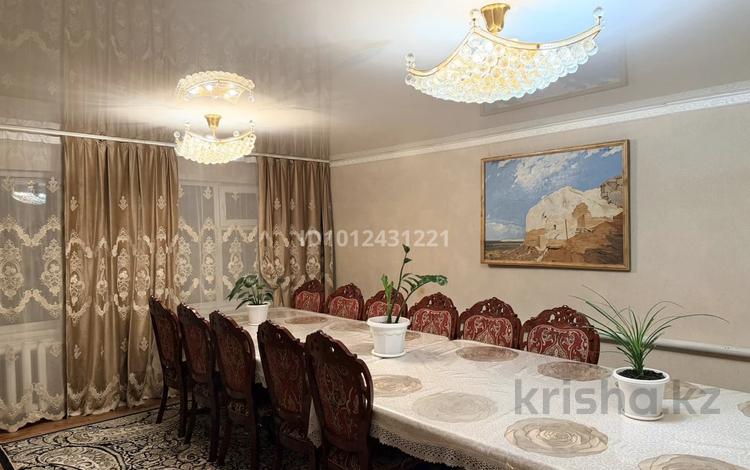 Отдельный дом · 4 комнаты · 137 м² · 10 сот., Маншук Маметова 1 — Квартал Энергетиков за 26 млн ₸ в Актобе, жилой массив Жилянка — фото 3