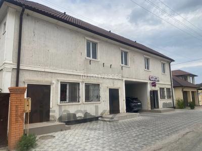 Свободное назначение, офисы, магазины и бутики, салоны красоты, фитнес и спорт, медцентры и аптеки, образование, развлечения, конференц-залы, кабинеты и рабочие места, студии · 210 м² за 700 000 〒 в Атырау, мкр Нурсая