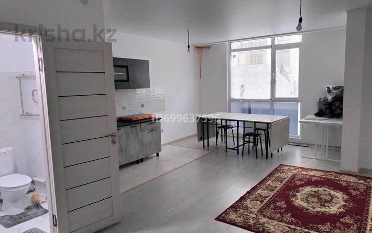 2-комнатная квартира · 49 м² · 1/9 этаж, мкр Шугыла за 200 000 ₸ в Алматы, Наурызбайский р-н — фото 2