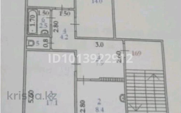 3-бөлмелі пәтер · 68.2 м² · 2/5 қабат, Мкр Дружба 24, бағасы: 15 млн ₸ в Кандыагаш — фото 2