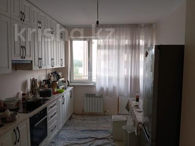 2-бөлмелі пәтер · 69 м² · 14/17 қабат, ул. Ораза Жандосова 150/3 — Жандосова и Береговая, бағасы: 54 млн ₸ в Алматы, Ауэзовский р-н