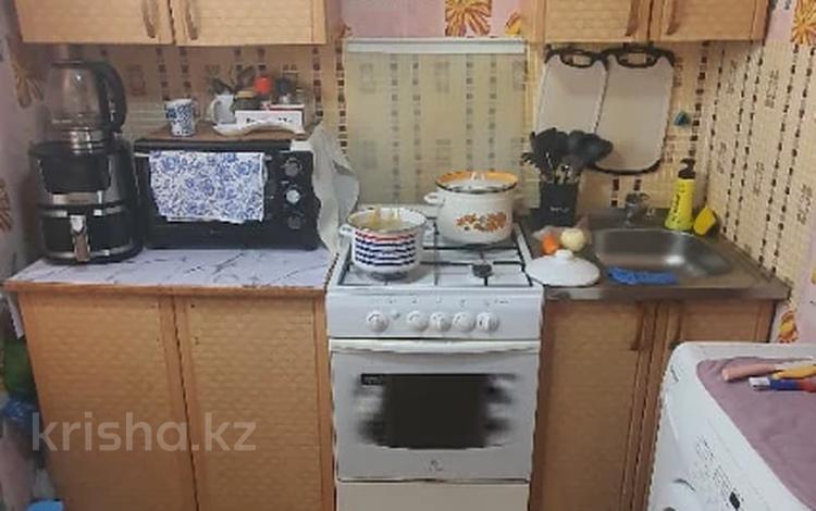 3-бөлмелі пәтер · 50 м² · 1/5 қабат, Алтынсарина 234, бағасы: 18 млн ₸ в Костанае — фото 2