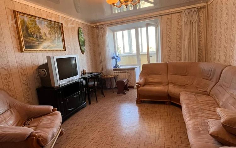 4-бөлмелі пәтер · 77 м² · 4/10 қабат, ДАНЕЦКАЯ 34, бағасы: 29.6 млн ₸ в Павлодаре — фото 2