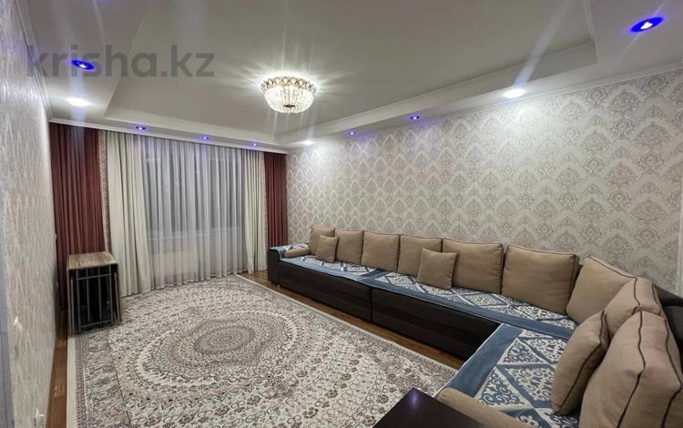 5-бөлмелі пәтер · 150 м² · 8/9 қабат, мкр Аксай-4 121, бағасы: 89 млн ₸ в Алматы, Ауэзовский р-н — фото 2