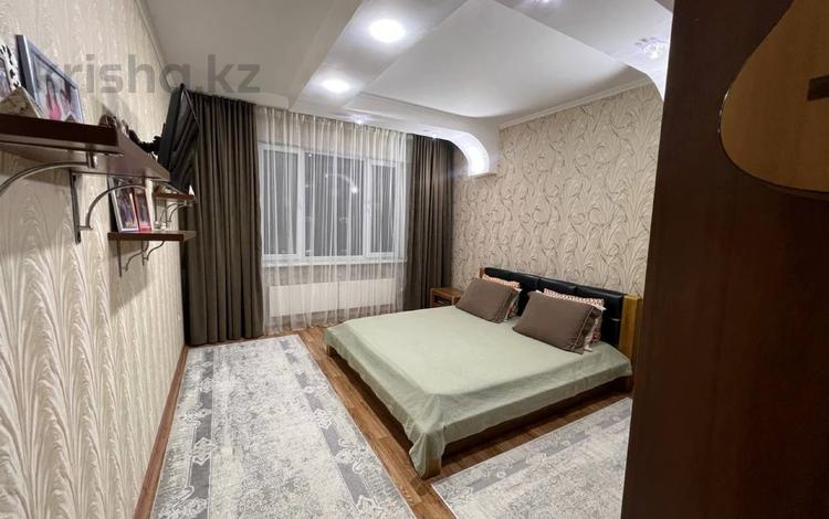 5-бөлмелі пәтер · 150 м² · 8/9 қабат, Ақсай-4 ш/а. 121, бағасы: 89 млн ₸ в Алматы, Ауэзовский р-н — фото 22