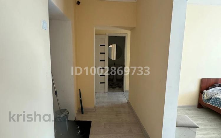3-бөлмелі пәтер · 70 м² · 1/2 қабат, Гагарина 61, бағасы: 7.5 млн ₸ в Уштобе — фото 2