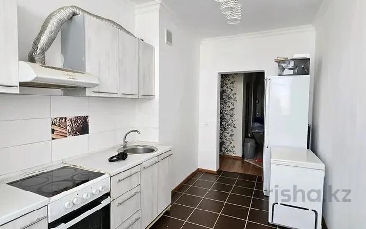 3-комнатная квартира, 79.4 м², 18/18 этаж, Б. Момышулы