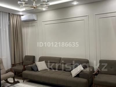 3-бөлмелі пәтер · 90 м² · 3/10 қабат, Букетова 3, бағасы: 61 млн ₸ в Караганде
