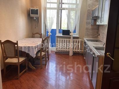 5-комнатная квартира · 209 м² · 4/4 этаж, Республика 6/2 — С гаражом за 89 млн ₸ в Астане, Сарыарка р-н