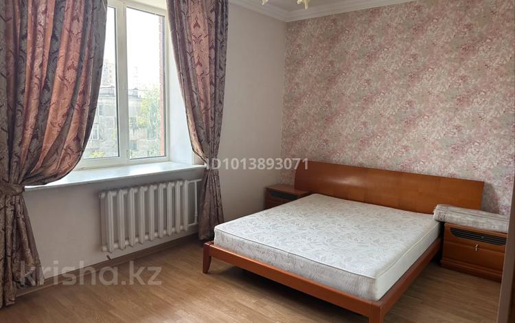 5-бөлмелі пәтер · 209 м² · 4/5 қабат, Республика 6/2 — С гаражом, бағасы: 84 млн ₸ в Астане, Сарыарка р-н — фото 24