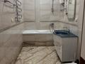 5-бөлмелі пәтер · 209 м² · 4/5 қабат, Республика 6/2 — С гаражом, бағасы: 84 млн ₸ в Астане, Сарыарка р-н — фото 10