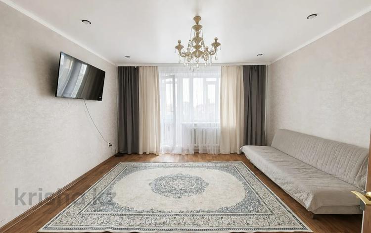 2-комнатная квартира · 54 м² · 5/10 этаж, мкр Юго-Восток, Мкр Гульдер 1 — Школа-лицей 101 за 24 млн ₸ в Караганде, Казыбек би р-н — фото 2