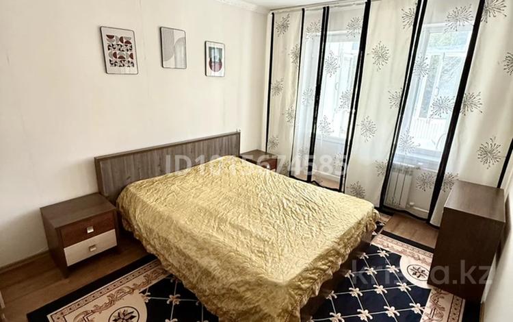 3-бөлмелі пәтер · 66 м² · 4/5 қабат, Ақсай-2 ш/а. 20 — Пересечение Толе-би Момушылы примерно, бағасы: 350 000 ₸ в Алматы, Ауэзовский р-н — фото 2