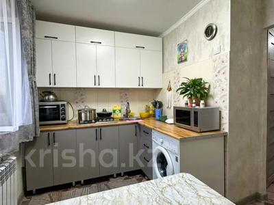 2-бөлмелі пәтер · 41.2 м² · 4/4 қабат, Жулдыз 14, бағасы: 13.5 млн ₸ в Талдыкоргане, мкр военный городок Жулдыз