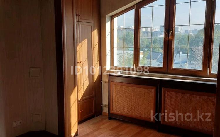 3-комнатная квартира · 79.4 м², Аносова 133 — Аносова Шакарима за 52 млн ₸ в Алматы, Алмалинский р-н — фото 19