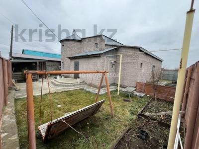 Отдельный дом · 5 комнат · 209 м² · 6.5 сот., Микрорайон Северный, Самал 22 за 76 млн 〒 в Костанае