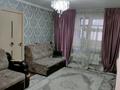 4-комнатная квартира, 72 м², 5/5 этаж, 17 мкр за 25 млн 〒 в Шымкенте, Енбекшинский р-н