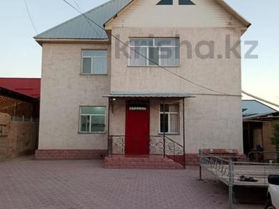 Отдельный дом • 7 комнат • 199.3 м² • 5.2 сот., Алтынсарина за 95 млн 〒 в Шымкенте, Енбекшинский р-н