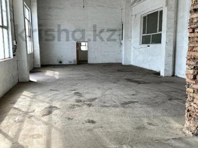 Қоймалар · 400 м², бағасы: 1 млн ₸ в 