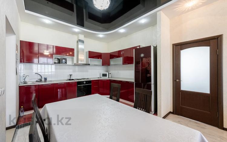 2-комнатная квартира · 69.6 м² · 4/21 этаж, улица Жумекена Нажимеденова 10/1 за 33.6 млн ₸ в Астане, Алматы р-н — фото 5