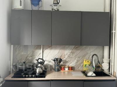 5-комнатная квартира · 52 м² · 5/9 этаж, Карасай батыра 156 за 53 млн ₸ в Алматы, Алмалинский р-н