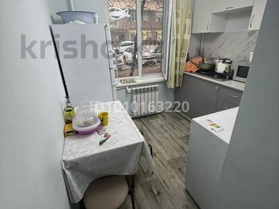 3 комнаты · 60 м² · 1/4 этаж, мкр №11, Мкр — Алтынсарина Куанышбаева за 65 000 〒 в Алматы, Ауэзовский р-н