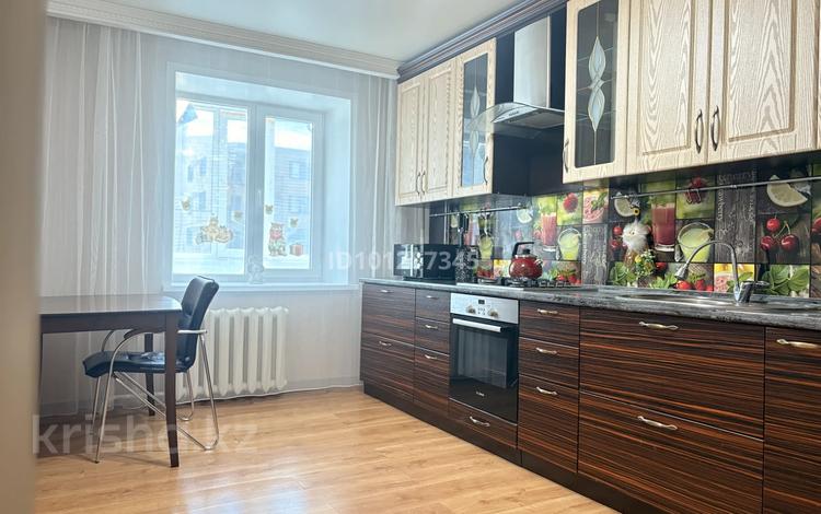 1-комнатная квартира · 40 м² · 2/10 этаж, мкр Женис 7 за 19 млн ₸ в Уральске — фото 3