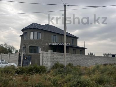 Отдельный дом · 10 комнат · 400 м², Аэропорт — Жибек жолы за 600 000 〒 в Жаркенте