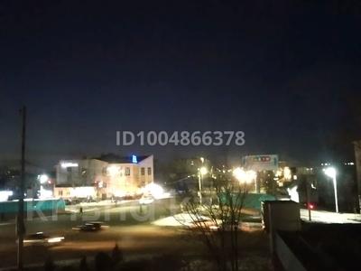 1-бөлмелі пәтер · 40 м² · 3 қабат, Гагарина — Автовокзал, бағасы: 10 000 ₸ в Уральске