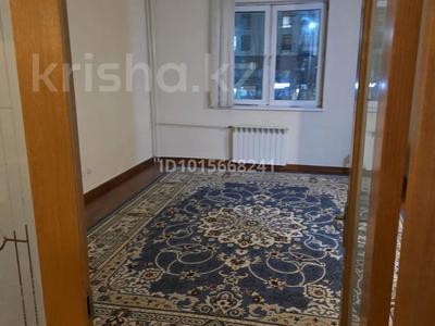 2-бөлмелі пәтер · 60 м² · 2/5 қабат, Кабанбай батыр — Кабанбай батыр, бағасы: 300 000 ₸ в Астане, Есильский р-н