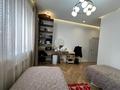 3-комнатная квартира · 74.7 м² · 2/5 этаж, Муканова 51 за 42.5 млн ₸ в Караганде, Казыбек би р-н — фото 9