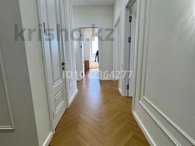 3-комнатная квартира · 101 м² · 22/22 этаж, Турар Рыскулов 9 за 114 млн 〒 в Астане, Нура р-н