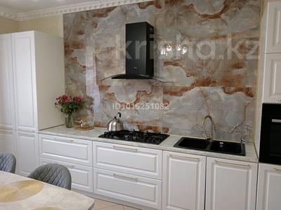 Жеке үй · 8 бөлме · 430 м² · 5.73 жүзд., Мустафина 49/1, бағасы: 60 млн ₸ в Мичуринское