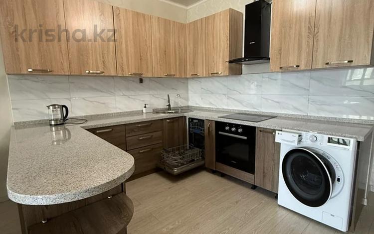3-бөлмелі пәтер · 103 м² · 14/16 қабат, Жарокова 137/1 — Сатпаева, бағасы: 570 000 ₸ в Алматы, Бостандыкский р-н — фото 2