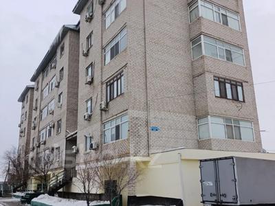 2-комнатная квартира · 75 м² · 2/5 этаж, Халел Досмухамедова 93 — Тайманова за 26 млн 〒 в Атырау
