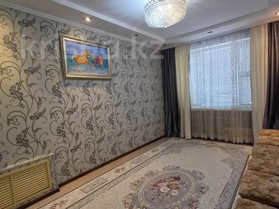 4-бөлмелі пәтер · 90 м² · 4/5 қабат, 27-й мкр 40, бағасы: 23.7 млн 〒 в Актау, 27-й мкр