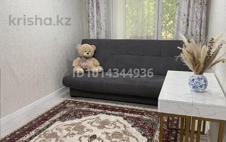 2-бөлмелі пәтер · 44.6 м² · 2/5 қабат, 21-шағынаудан, бағасы: 16 млн ₸ в Караганде, Алихана Бокейханова р-н — фото 2